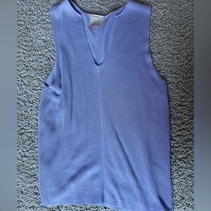 Light purple tanktop